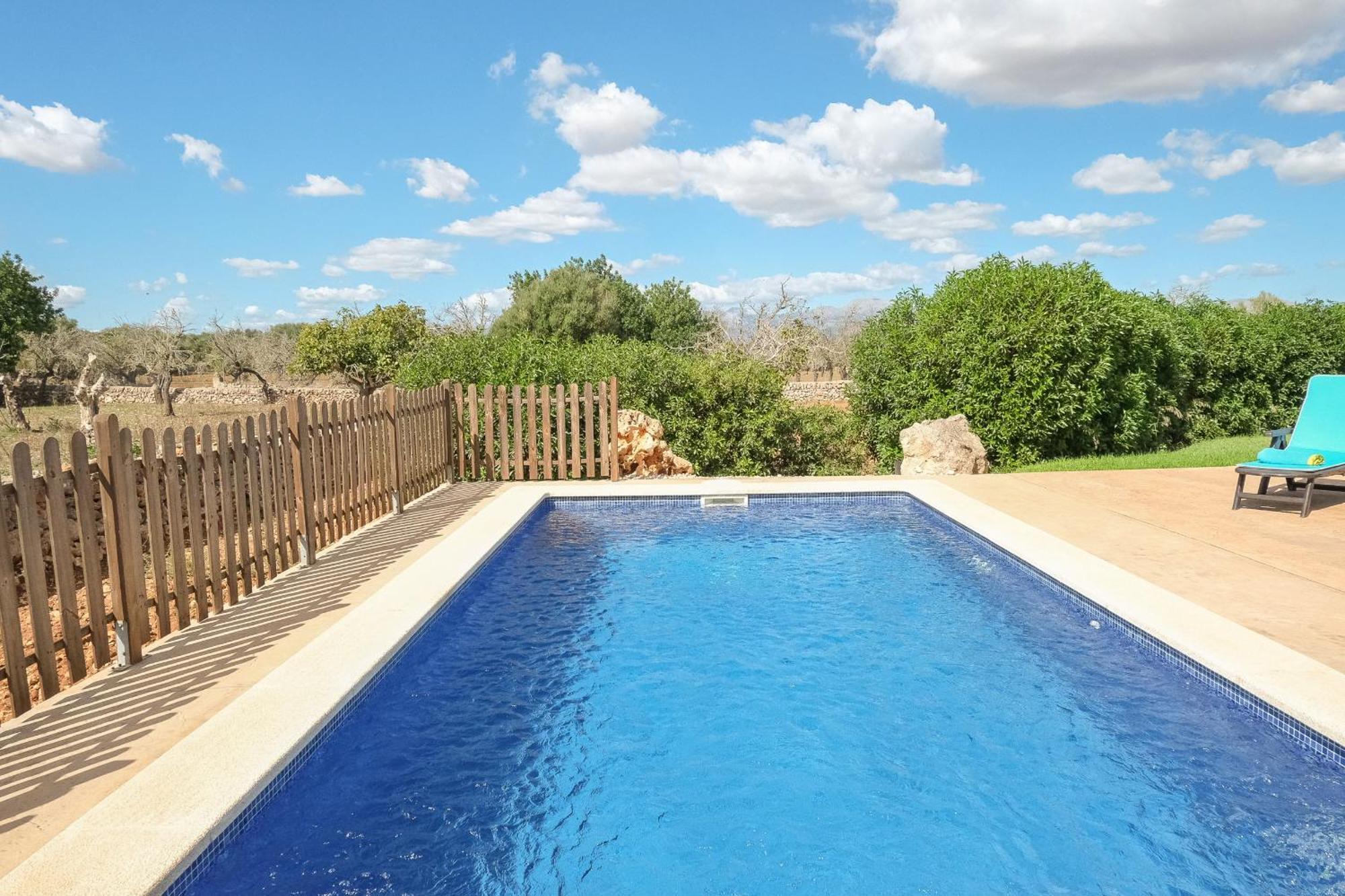 Son Rossinyol By Rentallorca Country house *